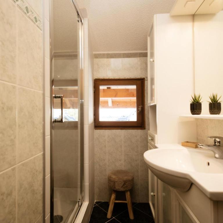 Chalet Le Gentiana - 2 pièces cabine 6 personnes 3 exposé Sud MAE-7864 - Appartement - 12