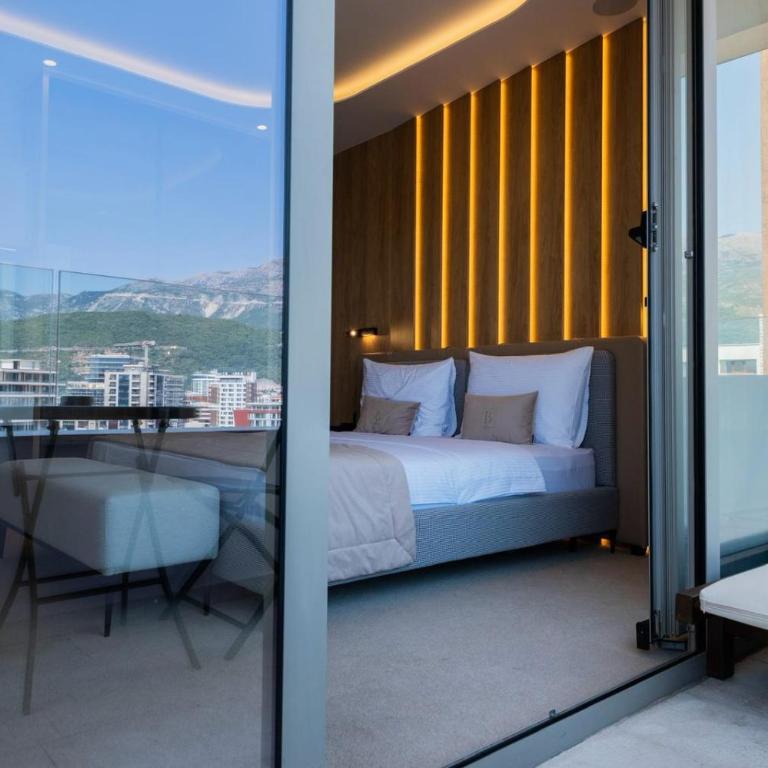 Boutique Hotel Lux Rooms B-Five - Suite sa Bračnim Krevetom (Queen-size) i Spa Kadom - 30