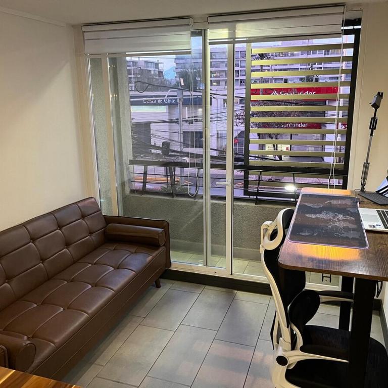 Modern Apartment Metro Plaza Egaña - One-Bedroom Apartment - 20