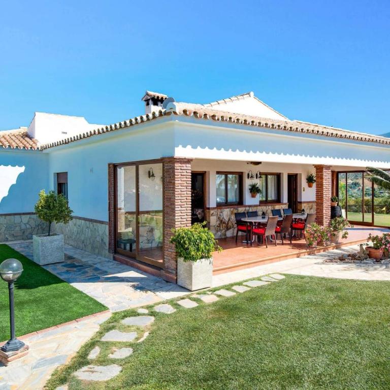 Villa Algazara by Villa Plus - Villa - 25