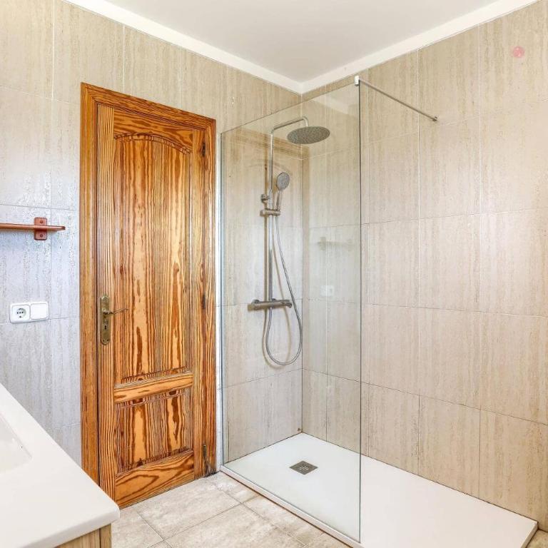 Villa Illa Petita by Villa Plus - Villa - 17