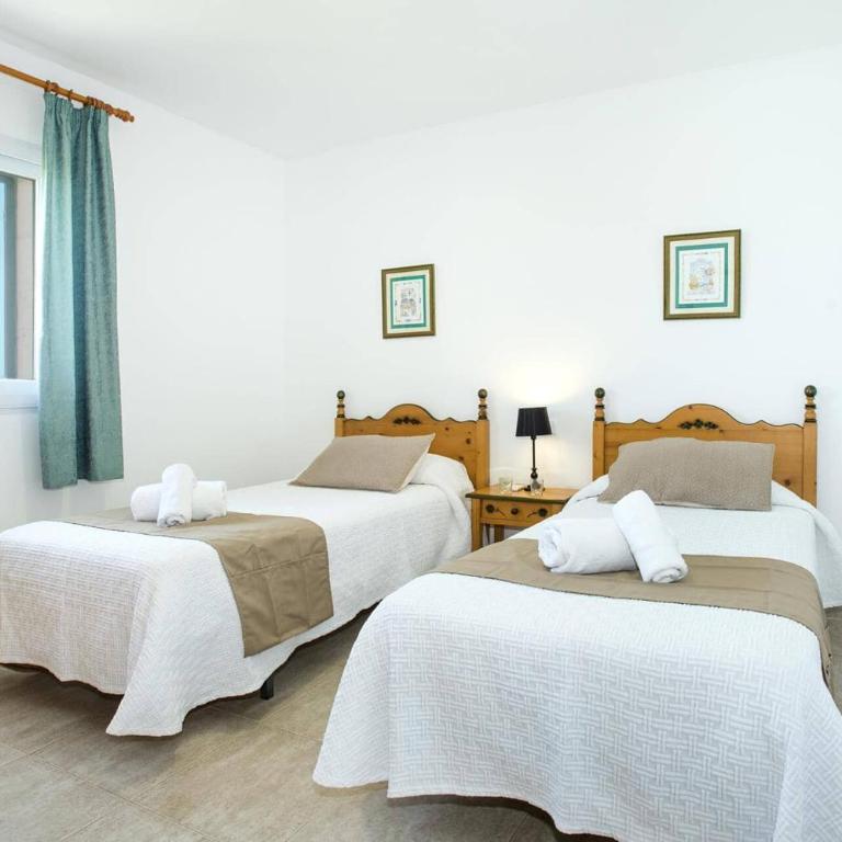 Villa Illa Petita by Villa Plus - Villa - 19