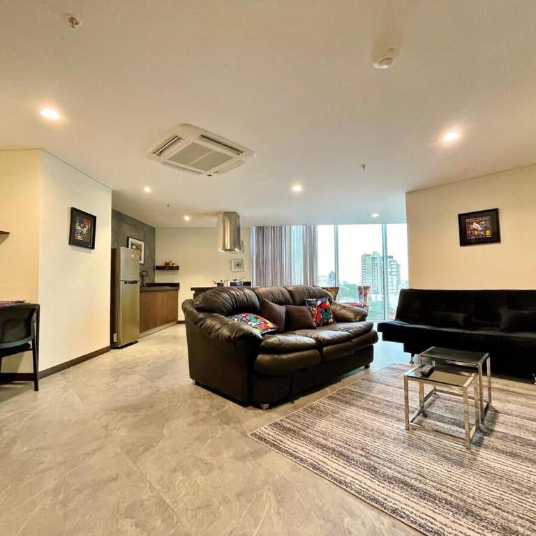 POX - The world of Romero Brito in the Green Tower - One-Bedroom Apartment - 8