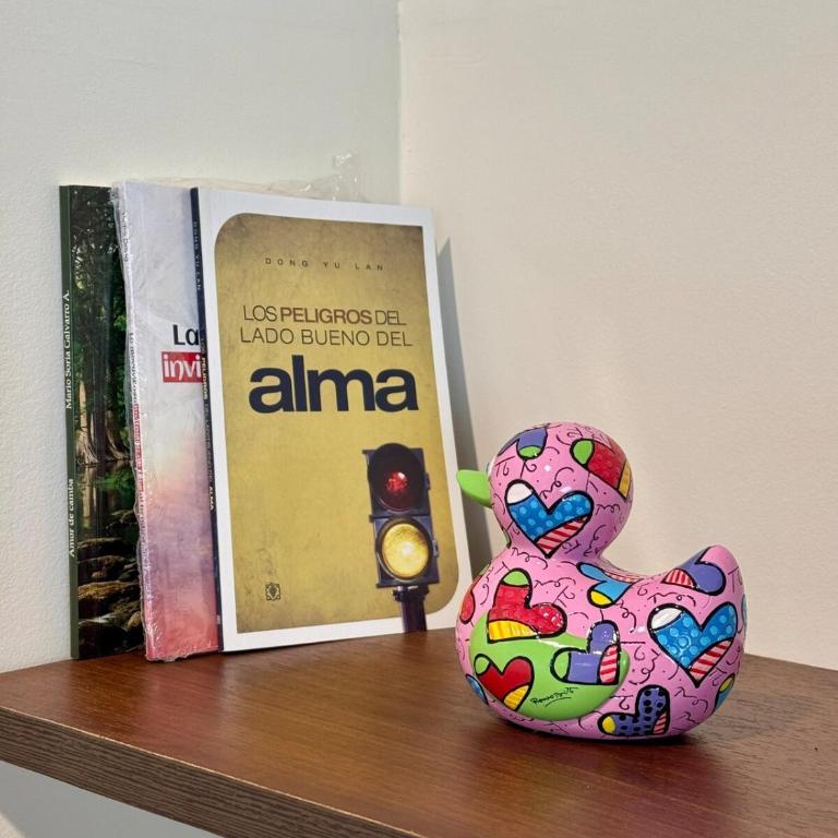 POX - The world of Romero Brito in the Green Tower - One-Bedroom Apartment - 35