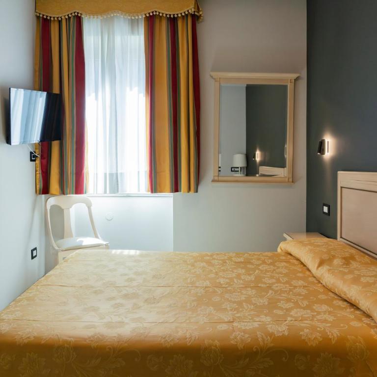 Cavour 30TRE - Moderno per tradizione - Camera Queen - 3