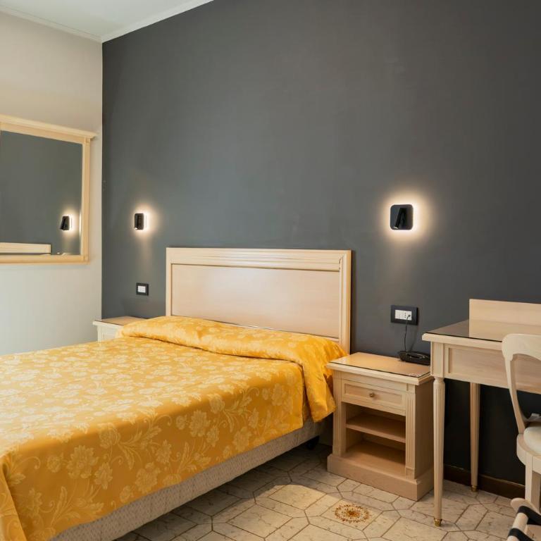 Cavour 30TRE - Moderno per tradizione - Camera Queen - 1