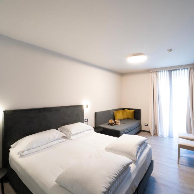 Cavour 30TRE - Moderno per tradizione - Camera Tripla Executive - 3