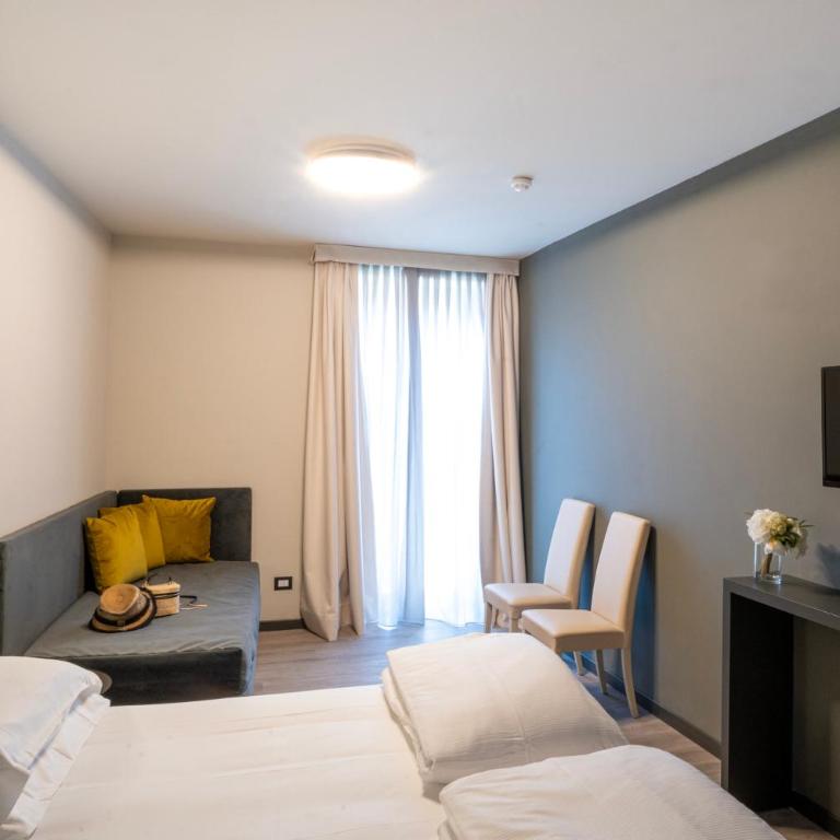Cavour 30TRE - Moderno per tradizione - Camera Tripla Executive - 2