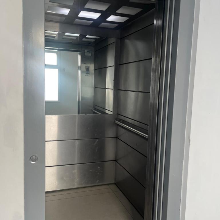 Depto con terraza propia y parrilla - Apartamento de 1 dormitorio - 19