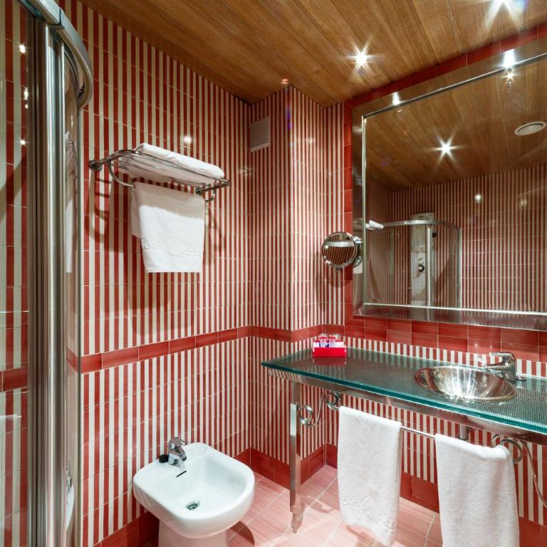 Hotel Azofra - Habitación Doble - 2 camas - 5