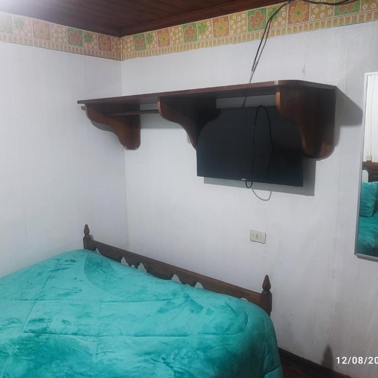 Hostal Gomero - Double Room with Shared Bathroom - 8