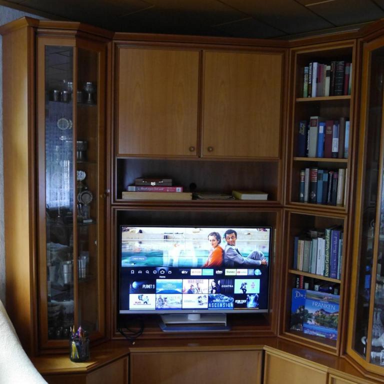 Spacious 3BR House with 2 Parking Spaces & Garden - Haus mit 3 Schlafzimmern - 31