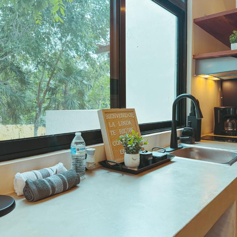 La Linda Luxury Two Story Apartment Huge Terrace Next to the Pool - Two-Bedroom Deluxe Apartment with Garden View - 3
