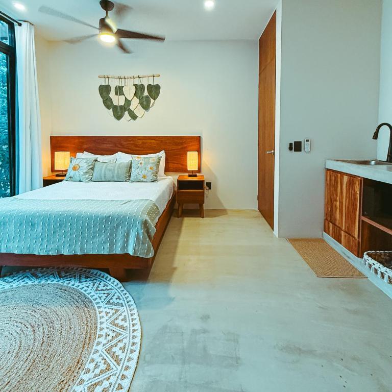 La Linda Luxury Two Story Apartment Huge Terrace Next to the Pool - Two-Bedroom Deluxe Apartment with Garden View - 6