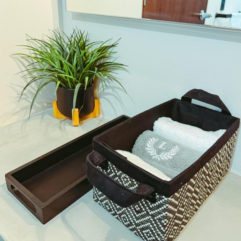 La Linda Luxury Two Story Apartment Huge Terrace Next to the Pool - Two-Bedroom Deluxe Apartment with Garden View - 23