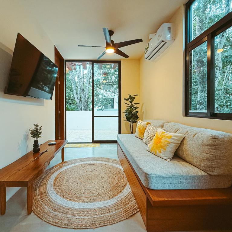 La Linda Luxury Two Story Apartment Huge Terrace Next to the Pool - Two-Bedroom Deluxe Apartment with Garden View - 48