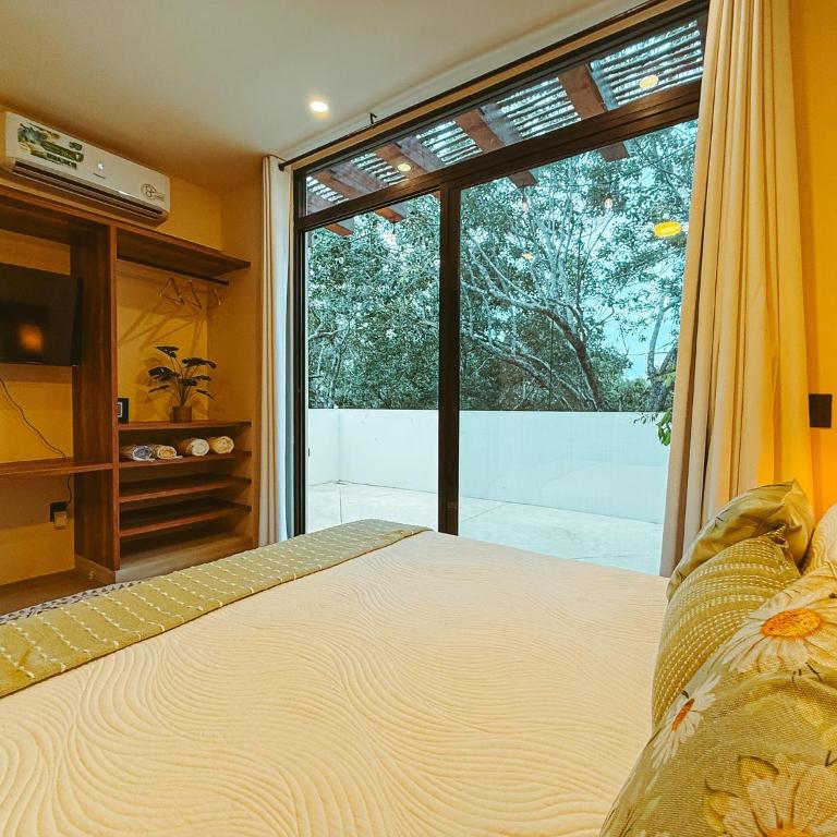 La Linda Luxury Two Story Apartment Huge Terrace Next to the Pool - Two-Bedroom Deluxe Apartment with Garden View - 53