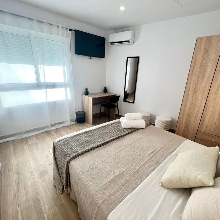 Thor Hostal Boutique - Habitación Doble Deluxe con cama supletoria - 3