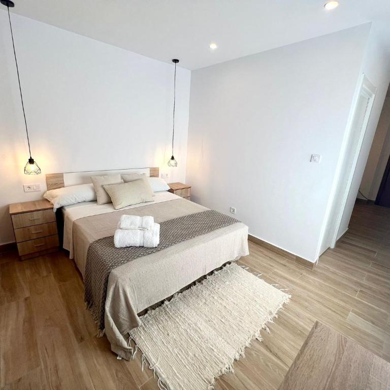 Thor Hostal Boutique - Habitación Doble Deluxe con cama supletoria - 6