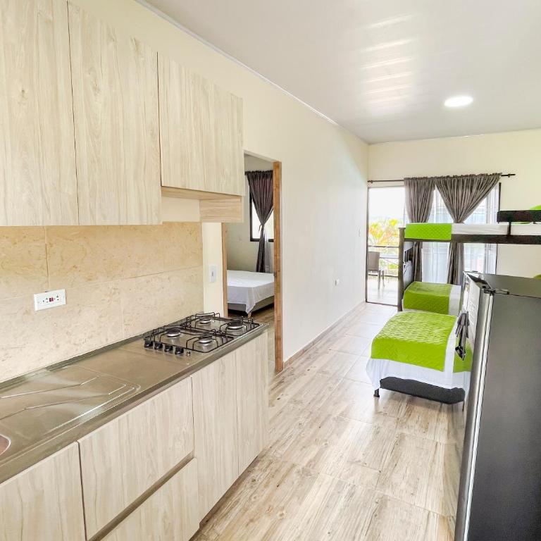 Best View Aparta Hotel - Superior Apartment with Balcony - 2