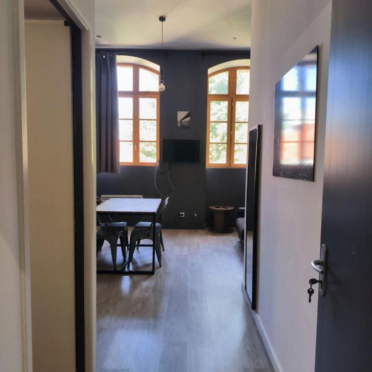 Lovely space TVG Parking - Apartamento de 1 dormitorio - 13