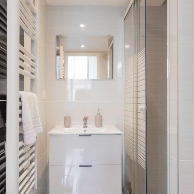 Le Haussman 4 places - Louis Pradel - Netflix - Appartement - 22