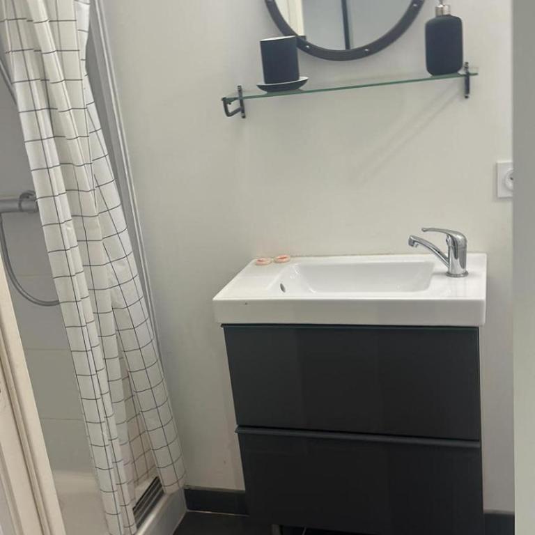 Bel appart proche gare TGV - Apartment mit 1 Schlafzimmer - 15