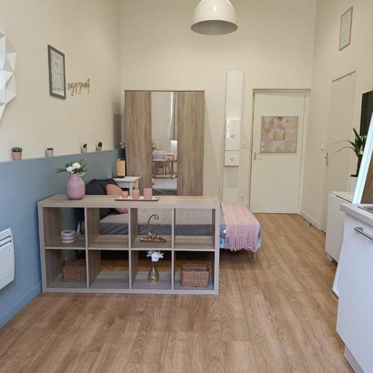 Stella Studio cosy proche tram - Parking - Apartamento - 1