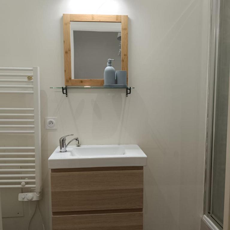 Stella Studio cosy proche tram - Parking - Apartamento - 13