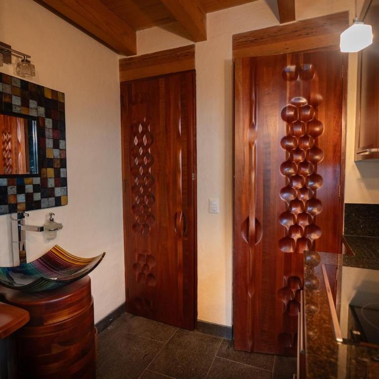 Casa Mahalo Views and Comfort El Santuario 4 BR - Casa - 54