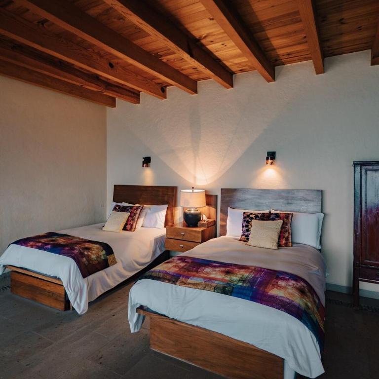 Casa Mahalo Views and Comfort El Santuario 4 BR - Casa - 76