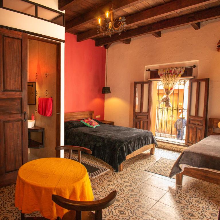 Casa Tequio - Triple Room with Private Bathroom - 12