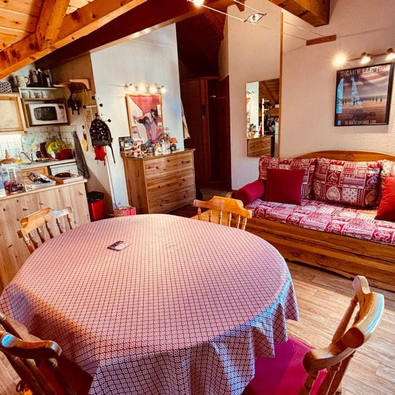 Appartement 2 pièces pour 4 personnes, balcons et casier à skis, Valloire - Apartamento de 1 dormitorio - 2