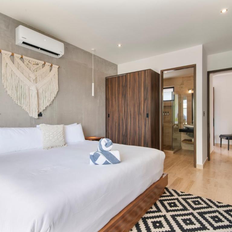 Unwind | Private Balcony & Rooftop Pools | Casago - Apartamento Estudio con cama grande - 20