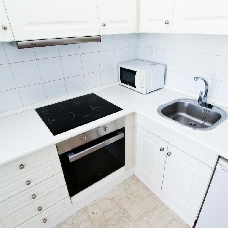 AQUAMARINA C HomeStay By Turismar - One-Bedroom Apartment - 9