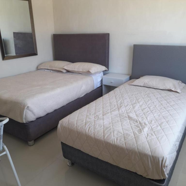 hotel paraaco - Habitación Doble - 2 camas - 8