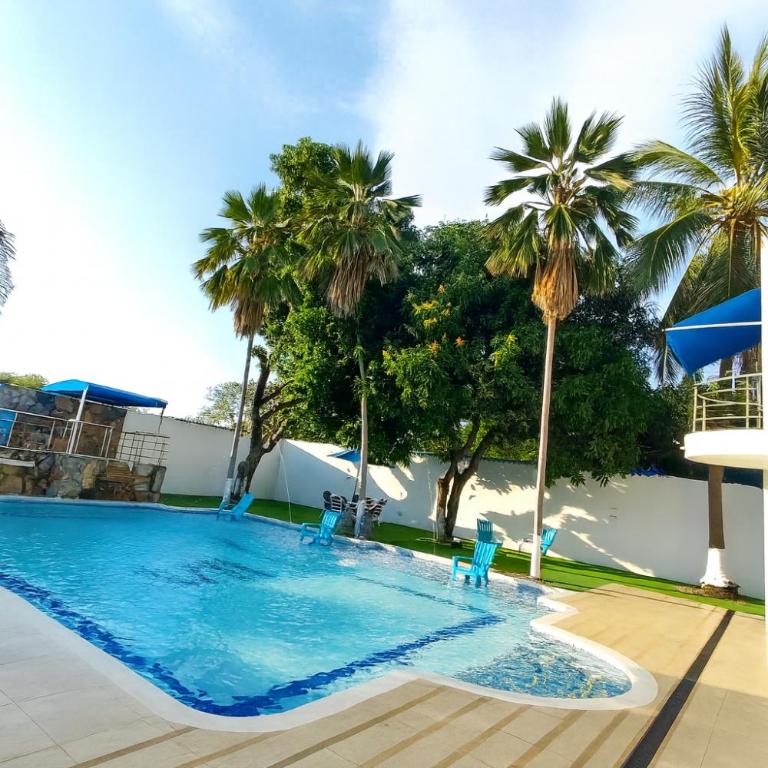 Villa con piscina y jacuzzi privados - Villa - 4