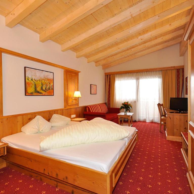 Hotel Alphof Alpbach - Classic Doppelzimmer mit Balkon - 2