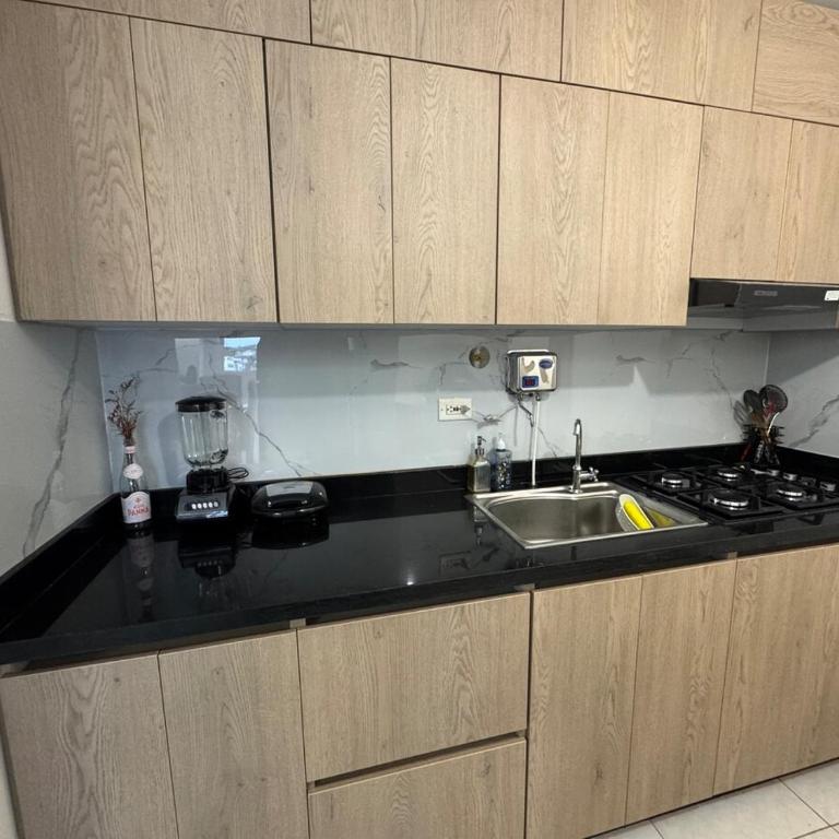 Apartamento a 20 minutos de las murallas - Barrio España - Apartamento de 2 dormitorios - 2