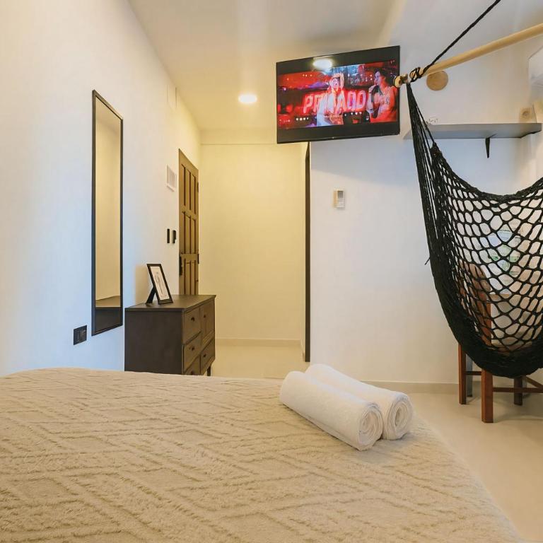 Sarao - Double Room with Private Bathroom - 1