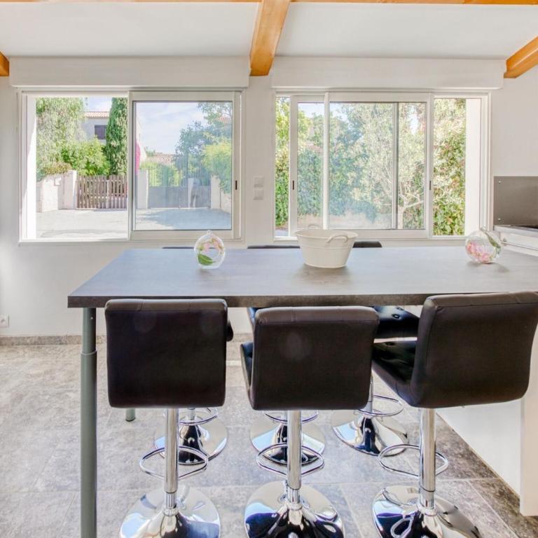 Holiday Home in La Seyne near Sablettes - Maison de Vacances 3 Chambres - 7