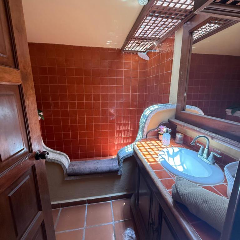 Hermosa hacienda con cenote y alberca privada - Casa de 7 dormitorios - 22