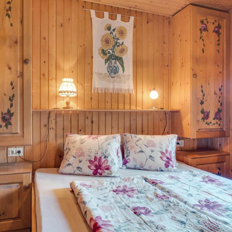 Chalet in Mörtschach near Ski Slopes - Chalet mit 2 Schlafzimmern - 8