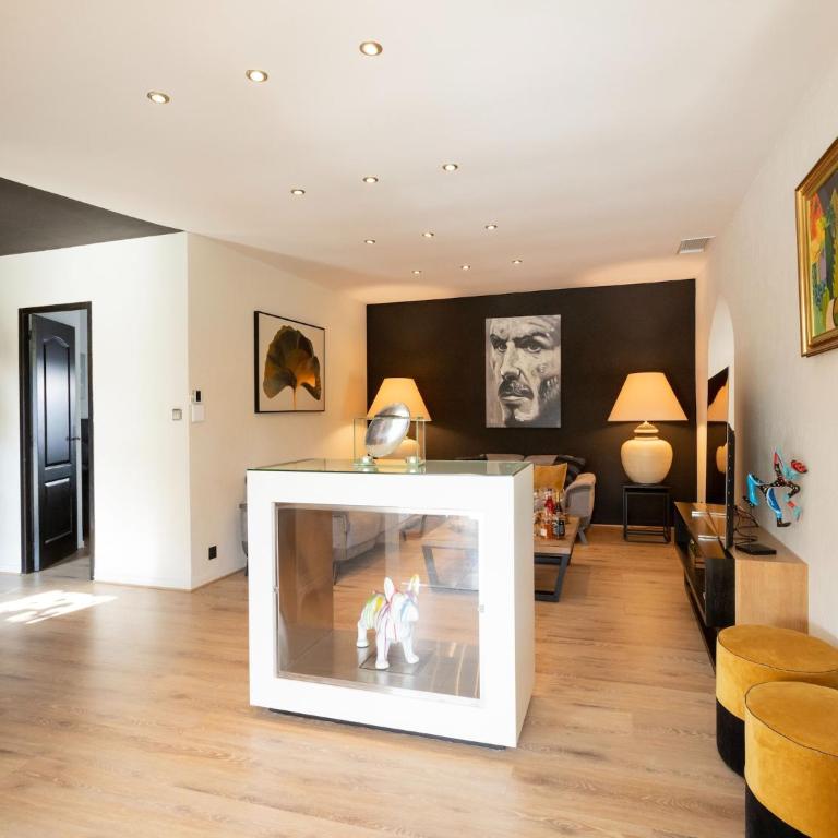 Magnificent villa with private pool - Villa 3 Chambres - 13