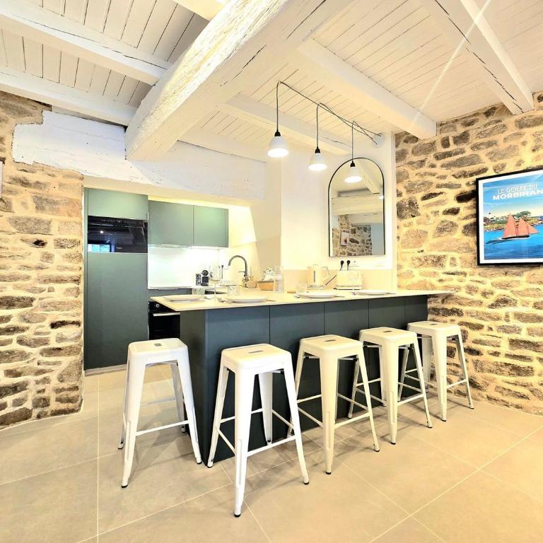 Ty Patern, Maison 17ᵉ rénovée calme, centre Vannes - Maison 3 Chambres - 3