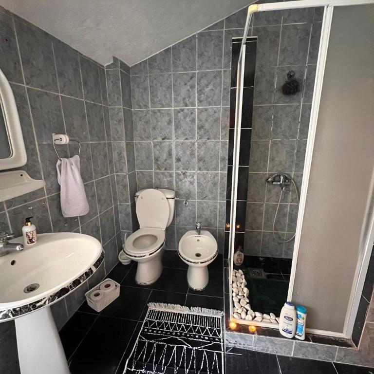 Vila Reževići - Vila - 34