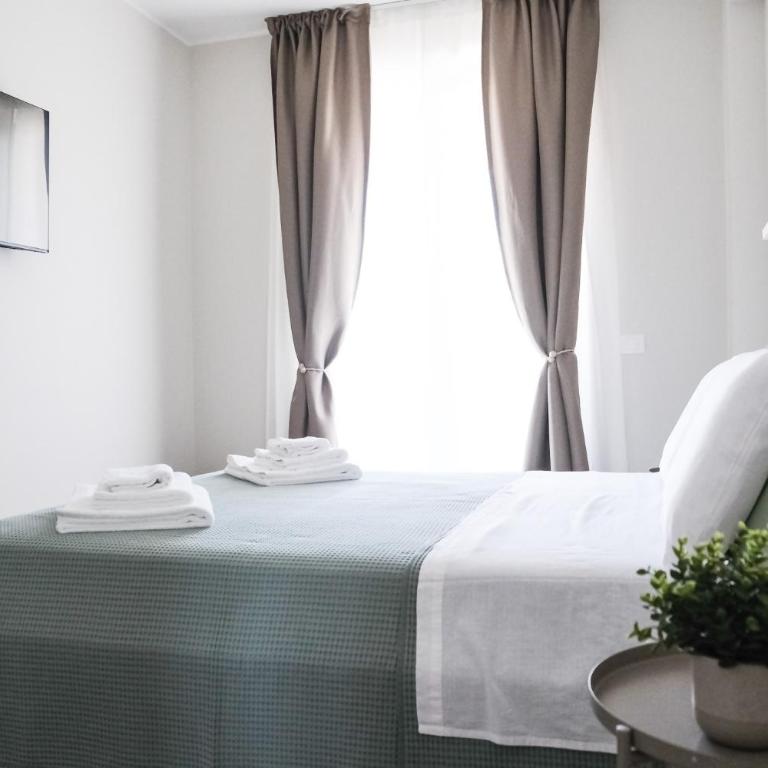 Milazzo Holiday Apartments&Rooms - LiveLoveTravel - Appartamento con Balcone - 31