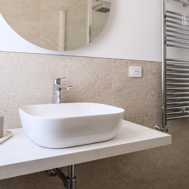 Milazzo Holiday Apartments&Rooms - LiveLoveTravel - Appartamento con Balcone - 38