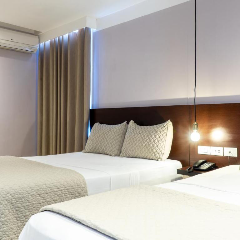 Hotel Grand Galaxie - Deluxe Triple Room - 6
