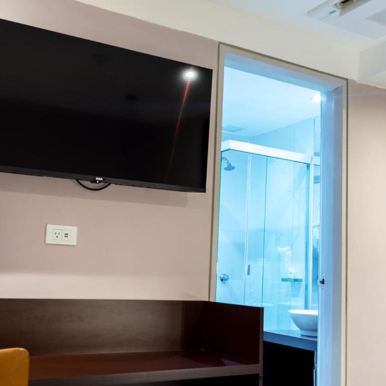 Hotel Grand Galaxie - Deluxe Room - 5